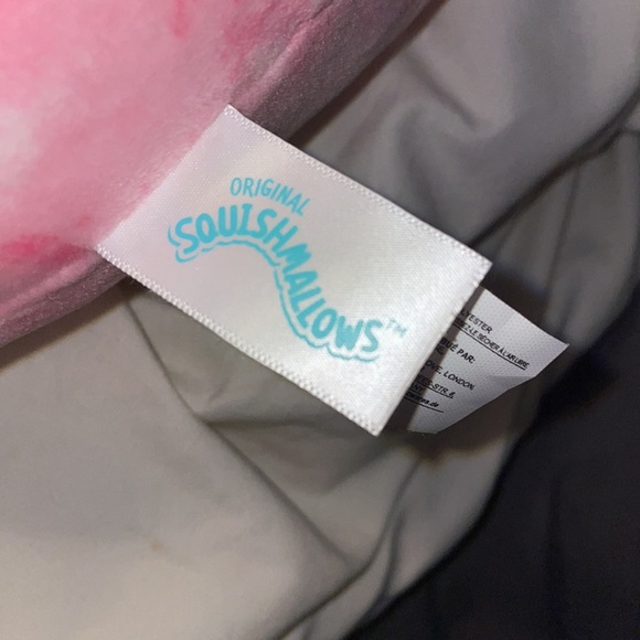 Squishmallows 8" Cookie the Pink Flamingo with yellow flower KellyToy Plush Toy - Picture 3 of 10